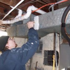 Applying mastic paste